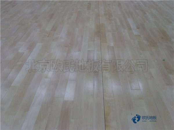 貴陽專業(yè)籃球木地板價(jià)格及圖片