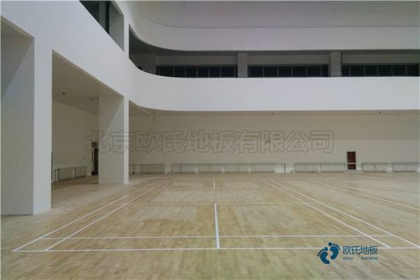 楓樺木實(shí)木運(yùn)動(dòng)地板哪個(gè)品牌好？